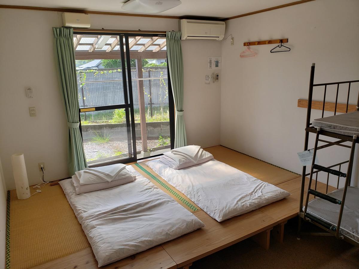 Yakushima Youth Hostel Eksteriør bilde